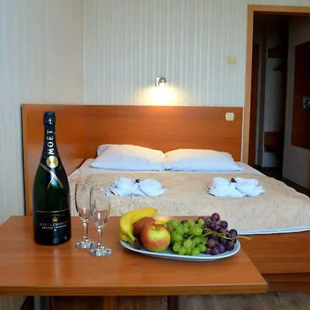 호텔 Perla Oleśnica