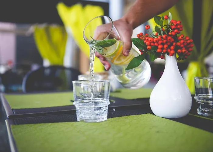 Ξενοδοχείο Perla 3*