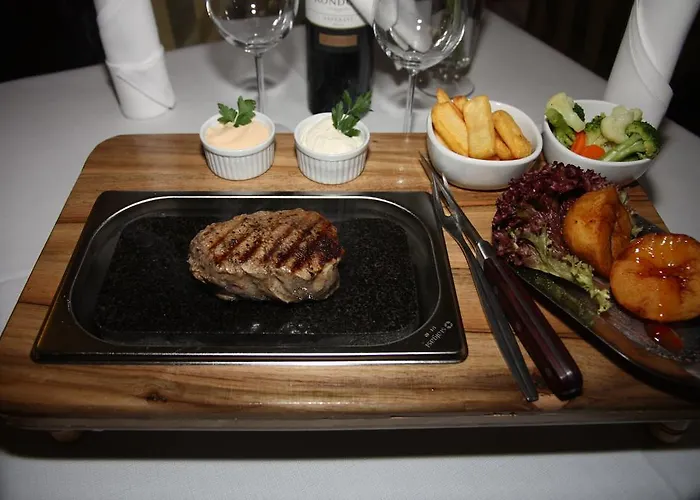 Ξενοδοχείο Perla 3*